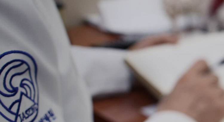 자생의료진 모습 - 자생의료재단