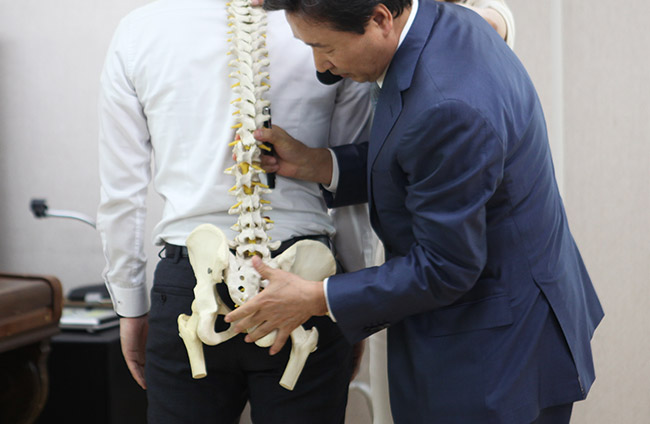 자생의료재단 사회공헌활동, 문화 및 체육, 건강강좌 및 맞춤체조 캠페인